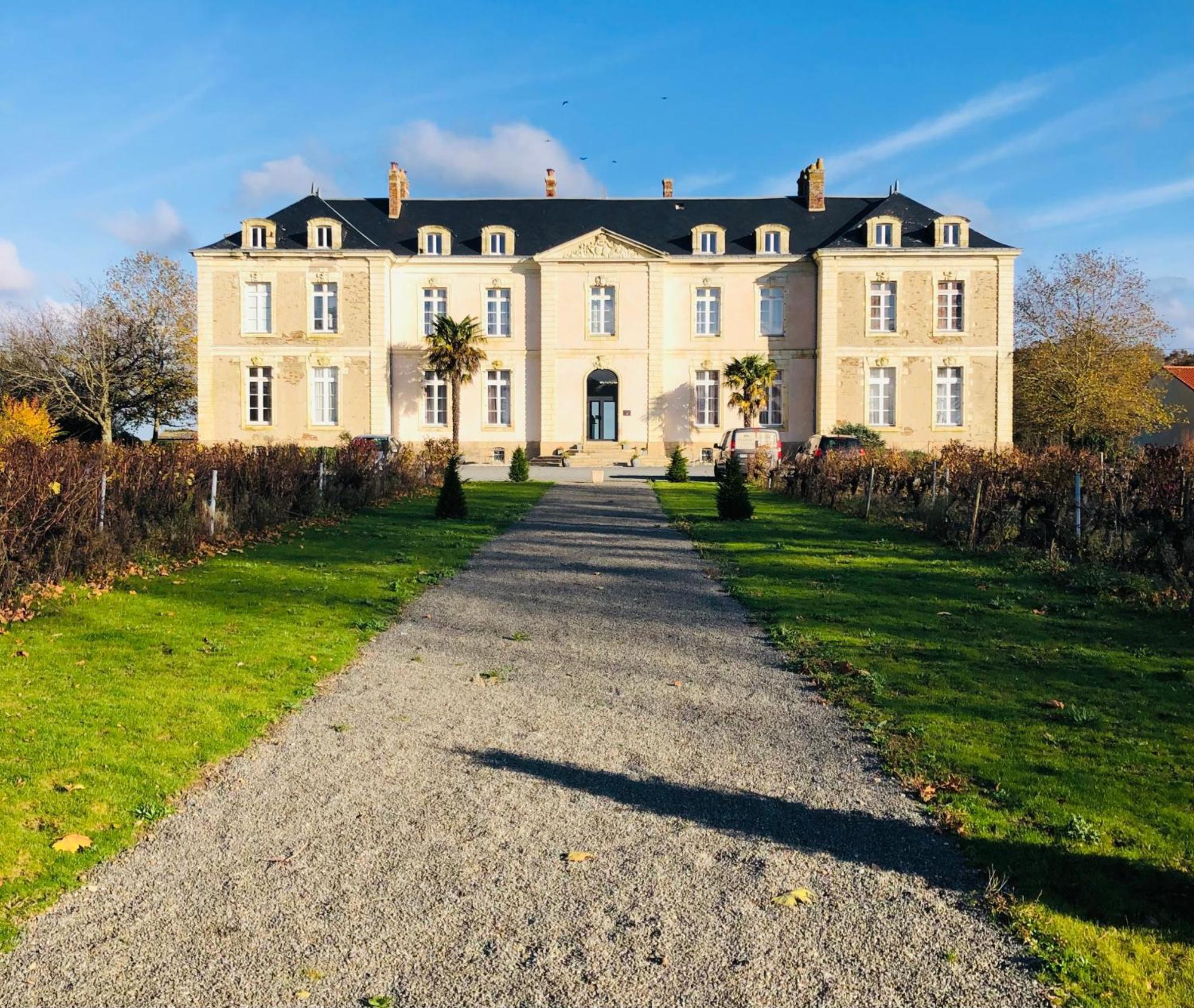 Hotel Particulier Chateau Des Marais Proximite Et Vue Sur Le Lac De Grand Lieu Saint-Philbert-de-Grand-Lieu 외부 사진